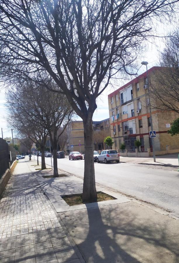 El Escondite De Lu Jerez de la Frontera Exterior foto